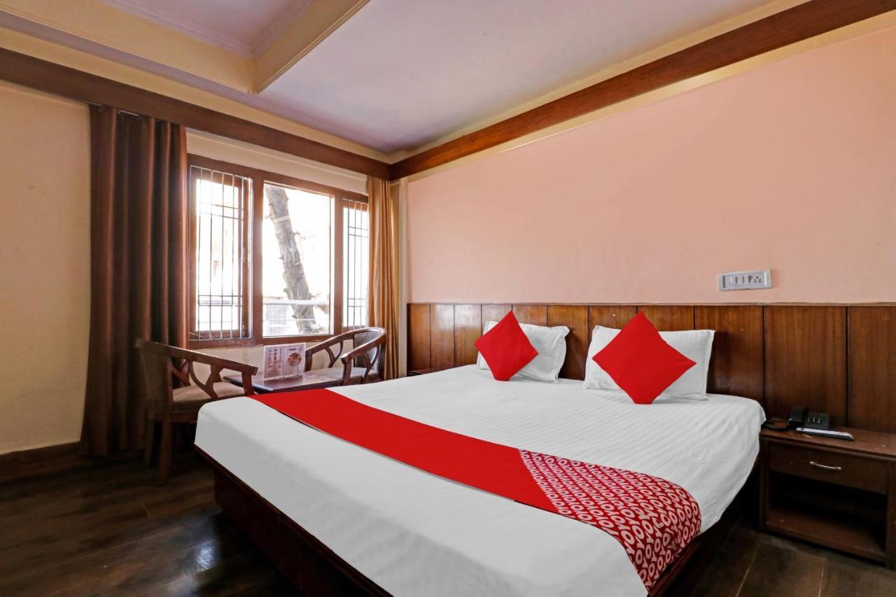 Flagship Hotel Yadgar Шимла Экстерьер фото
